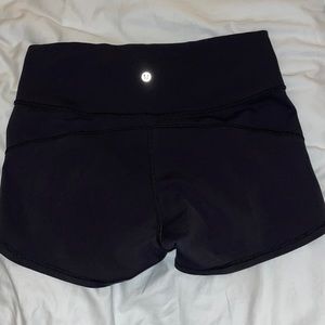 Lululemon Wunder Under train Shorts